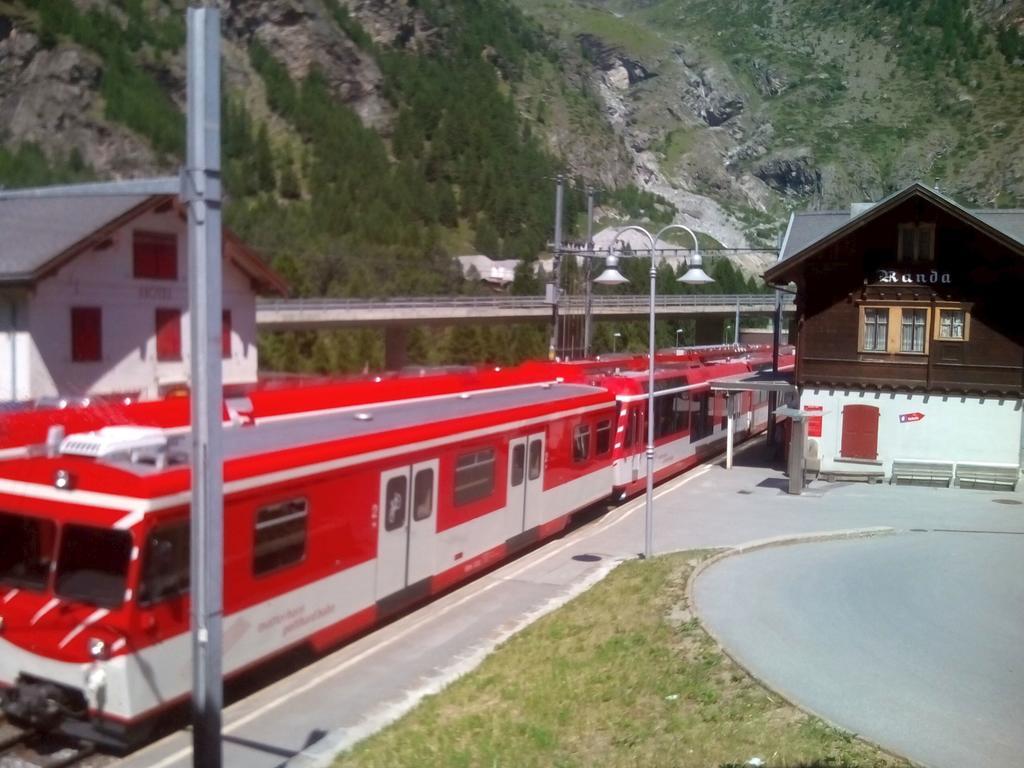 Hotel Klein Matterhorn Randa Exterior photo